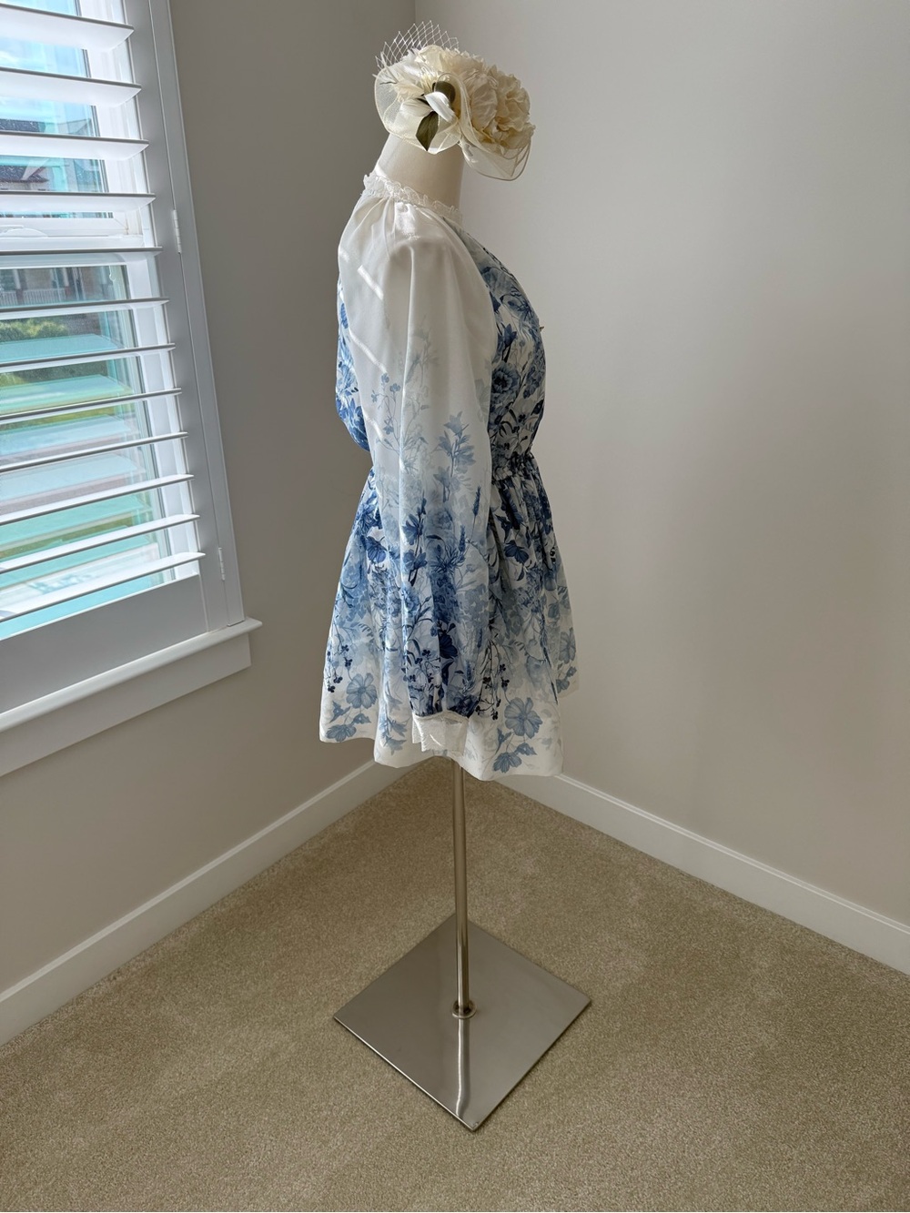 Anthropologie Blue & White Floral Mini Dress with Lace Trim - Picture 8 of 12